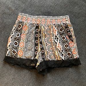 Joe B shorts, size XS